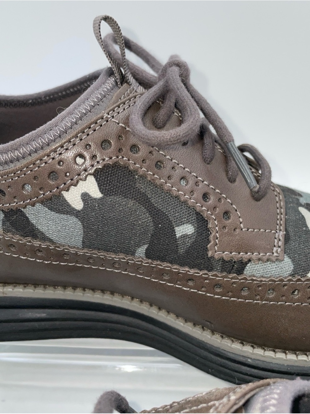 Cole Haan Brown Leather & Gray Camo Men's Wingtip Oxfords 10th Anniversary - Picture 2 of 9